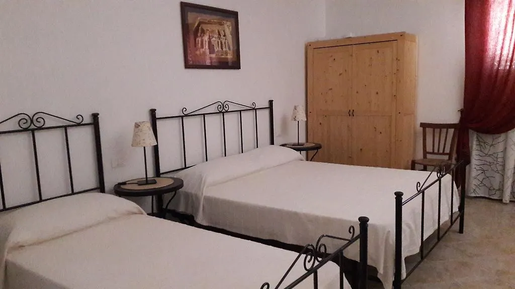 B&B Baglio Ferlito Buseto Palizzolo 3*,